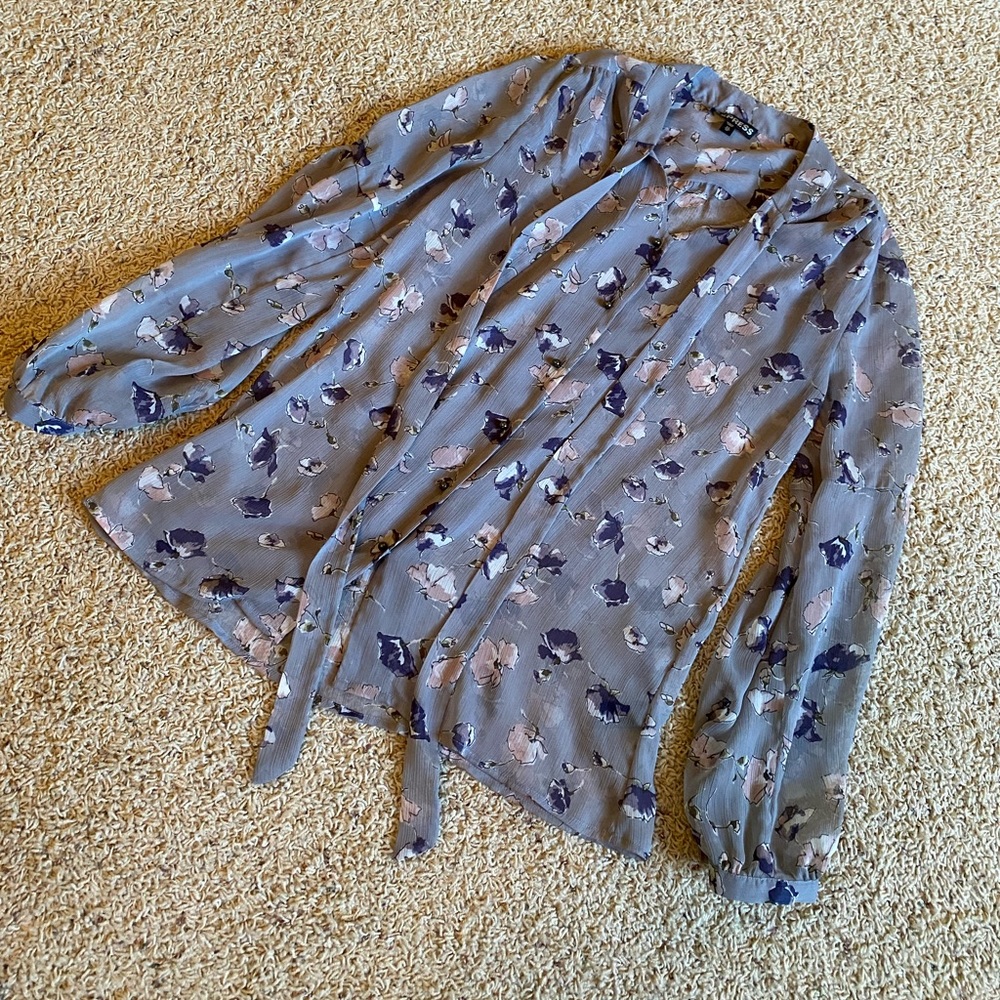 VGUC Express Floral Blouse